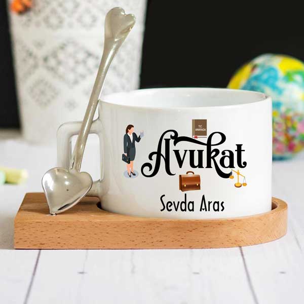 Bayan Avukat Ahşap Altlıklı Lüks Fincan Seti - 1