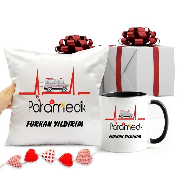 İsimli Paramedik Kupa Bardak ve Yastık - 3