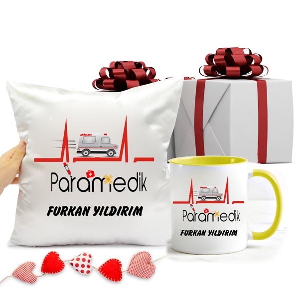 İsimli Paramedik Kupa Bardak ve Yastık - 4
